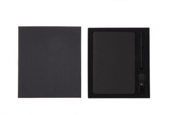 Sustainable Gift Set with Refillable Notebook, Pen & USB Keychain - Black - Image 6