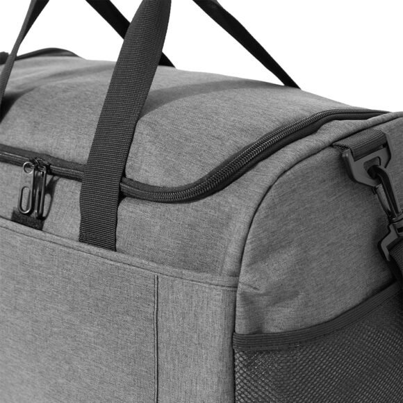 A sustainable sports bag made from ECO - Image 2