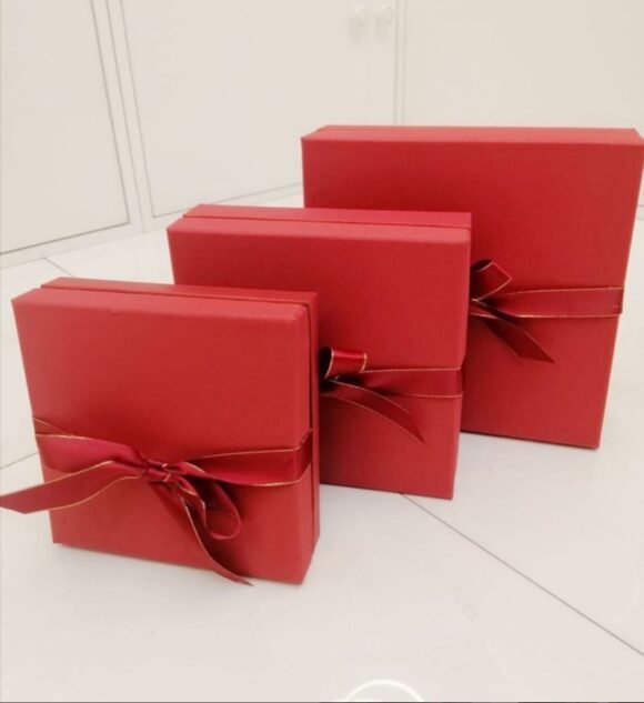 Premium Magnetic Gift Box – Rigid Foldable Packaging with Ribbon