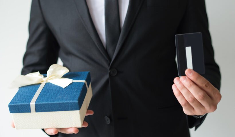 corporate gifts dubai