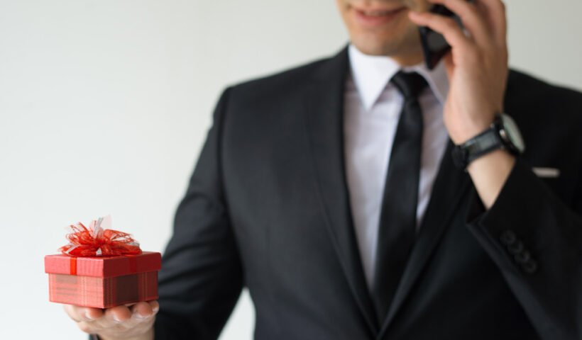 corporate gifts suppliers dubai