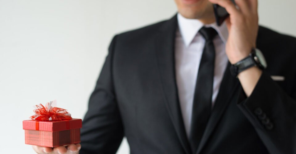 corporate gifts suppliers dubai