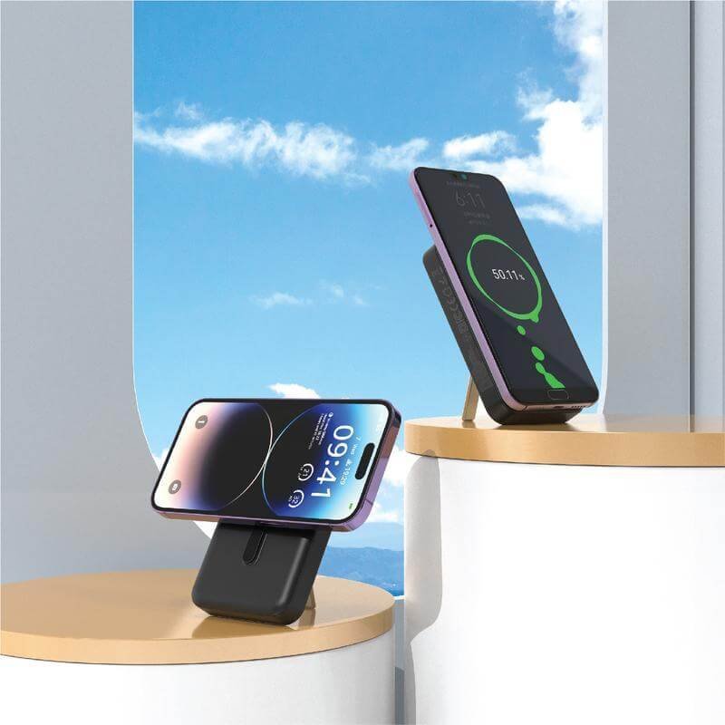 4-in-1 Wireless Power Bank - Image 2