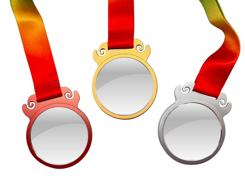 Crystal Glass Medal – Premium Recognition Medal